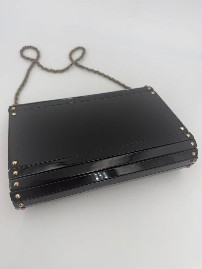 Chanel Acrylic Flap Bag Black Red CC — view 4