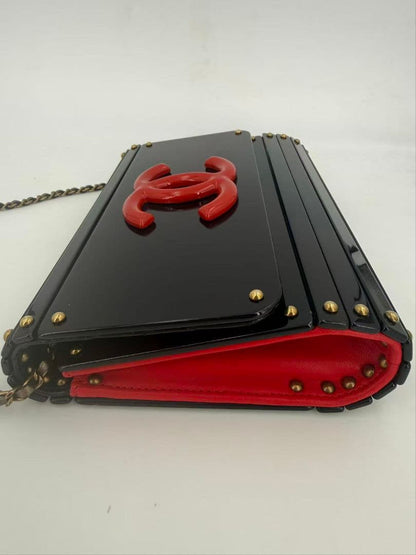 Chanel Acrylic Flap Bag Black Red CC — view 7