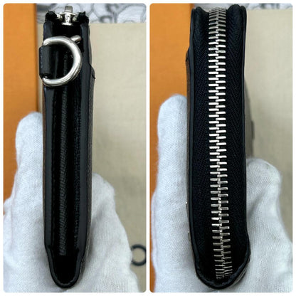 Louis Vuitton Taiga Zippy Dragonne Wallet