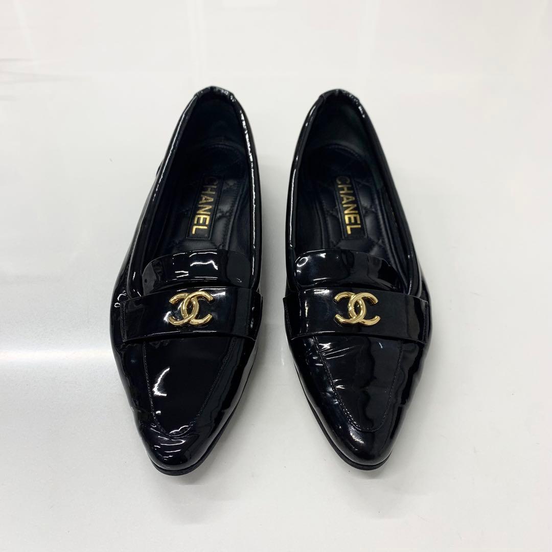 Chanel CC Logo Patent Loafers Black
