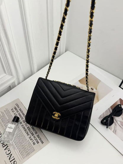 Chanel V-stitch 2-Way Chain Shoulder Bag Lambskin — view 2