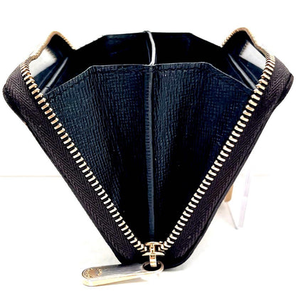 Louis Vuitton Shape Monogram Giant Zippy Coin Purse — view 5
