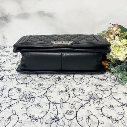 Chanel Quilted Shoulder Bag Black — view 7