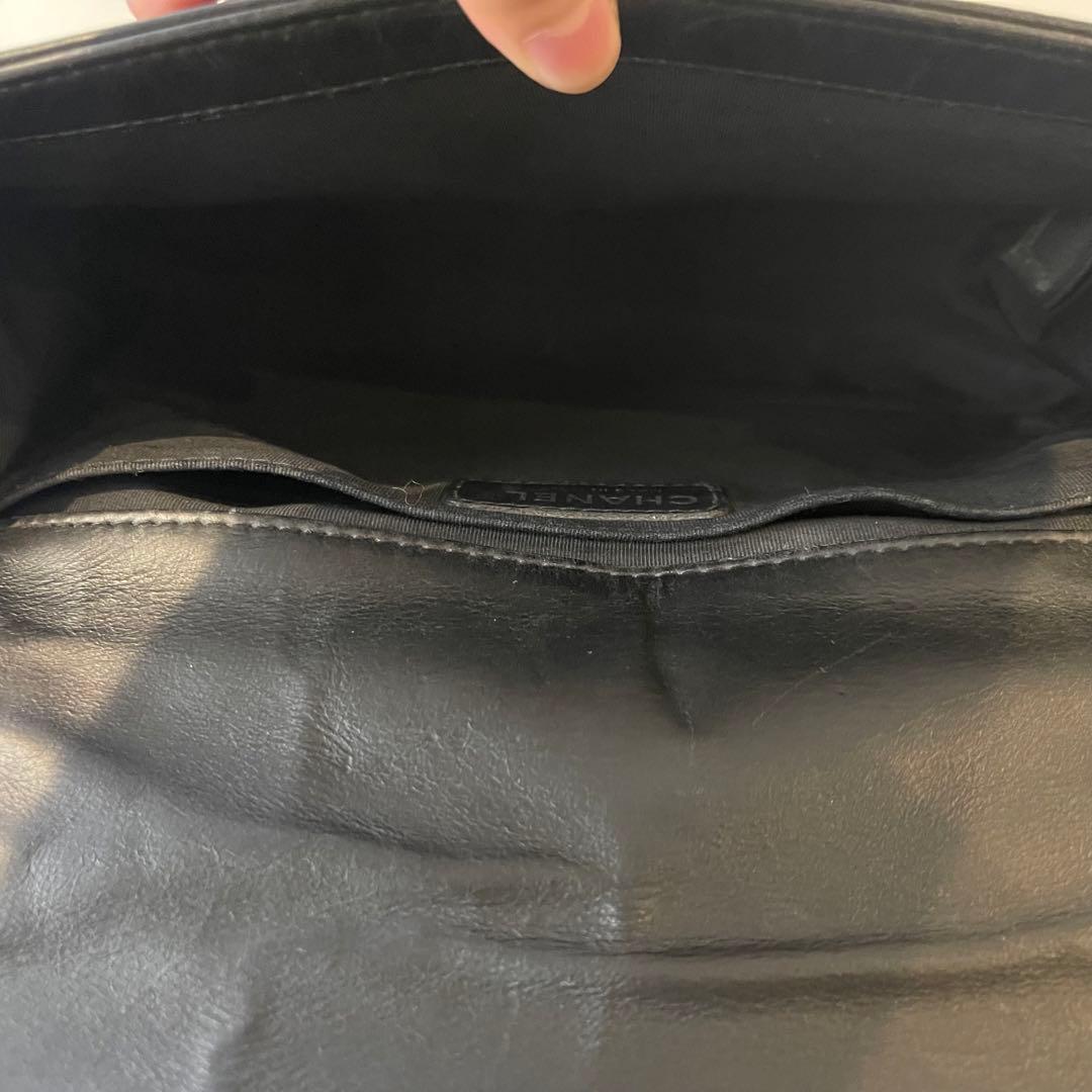 Chanel Quilted Shoulder Bag Black — view 9