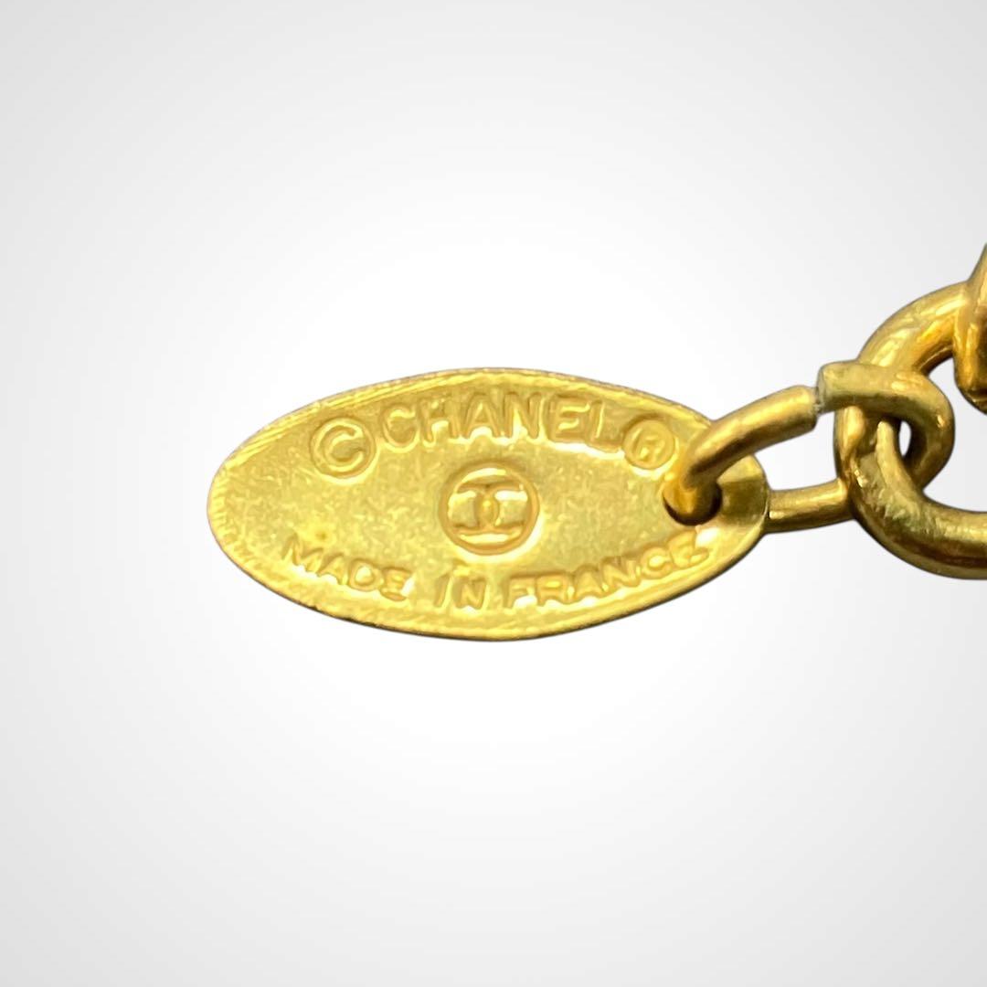 Chanel Gold Coco Mark Vintage Necklace L_069
