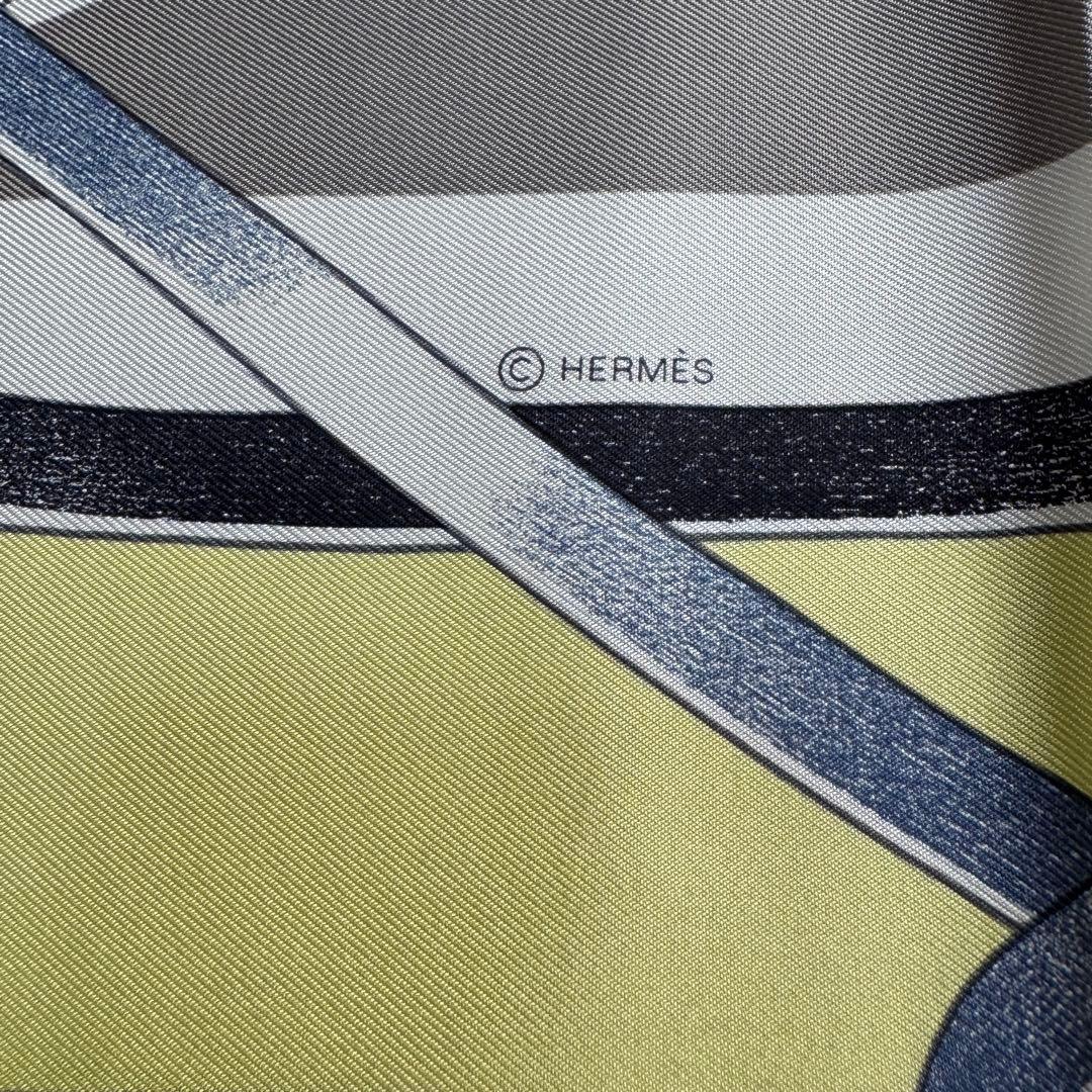 Hermes Scarf Carre 90 Figure Artistic Silk — view 7