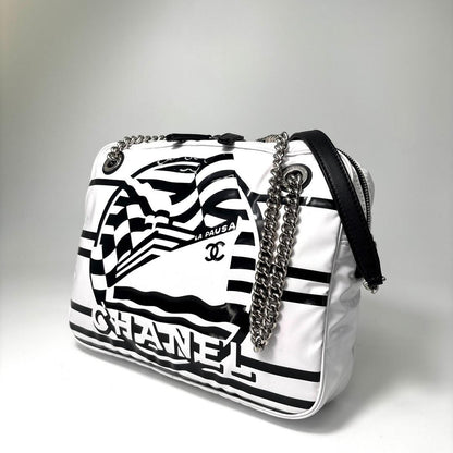 Chanel Cruise Line la Pausa Chain Shoulder Bag White — view 2