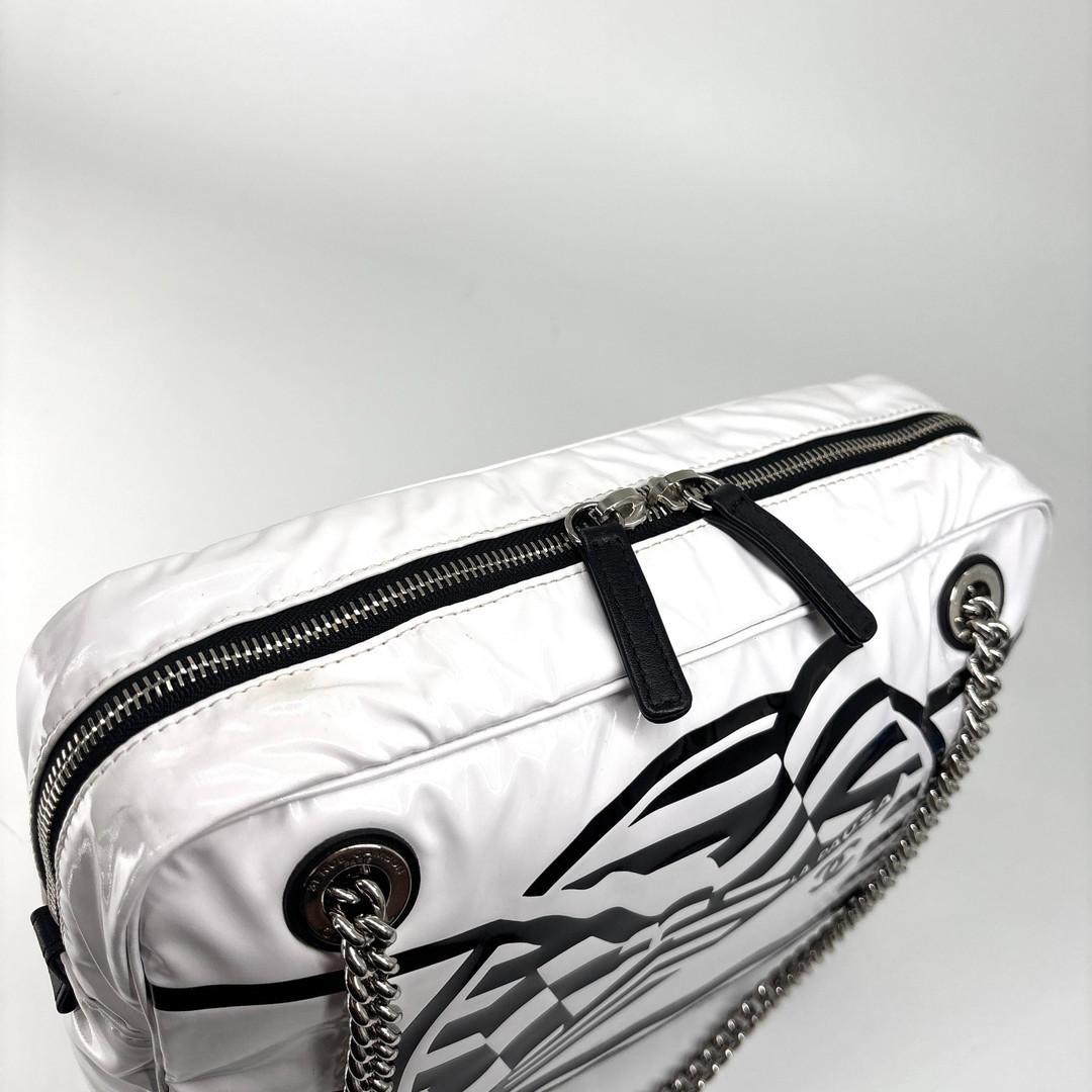 Chanel Cruise Line la Pausa Chain Shoulder Bag White — view 6