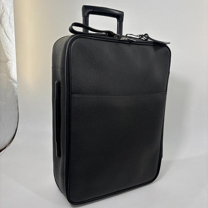 Louis Vuitton Super Taiga Pegase 50 Carry Case Travel — view 3