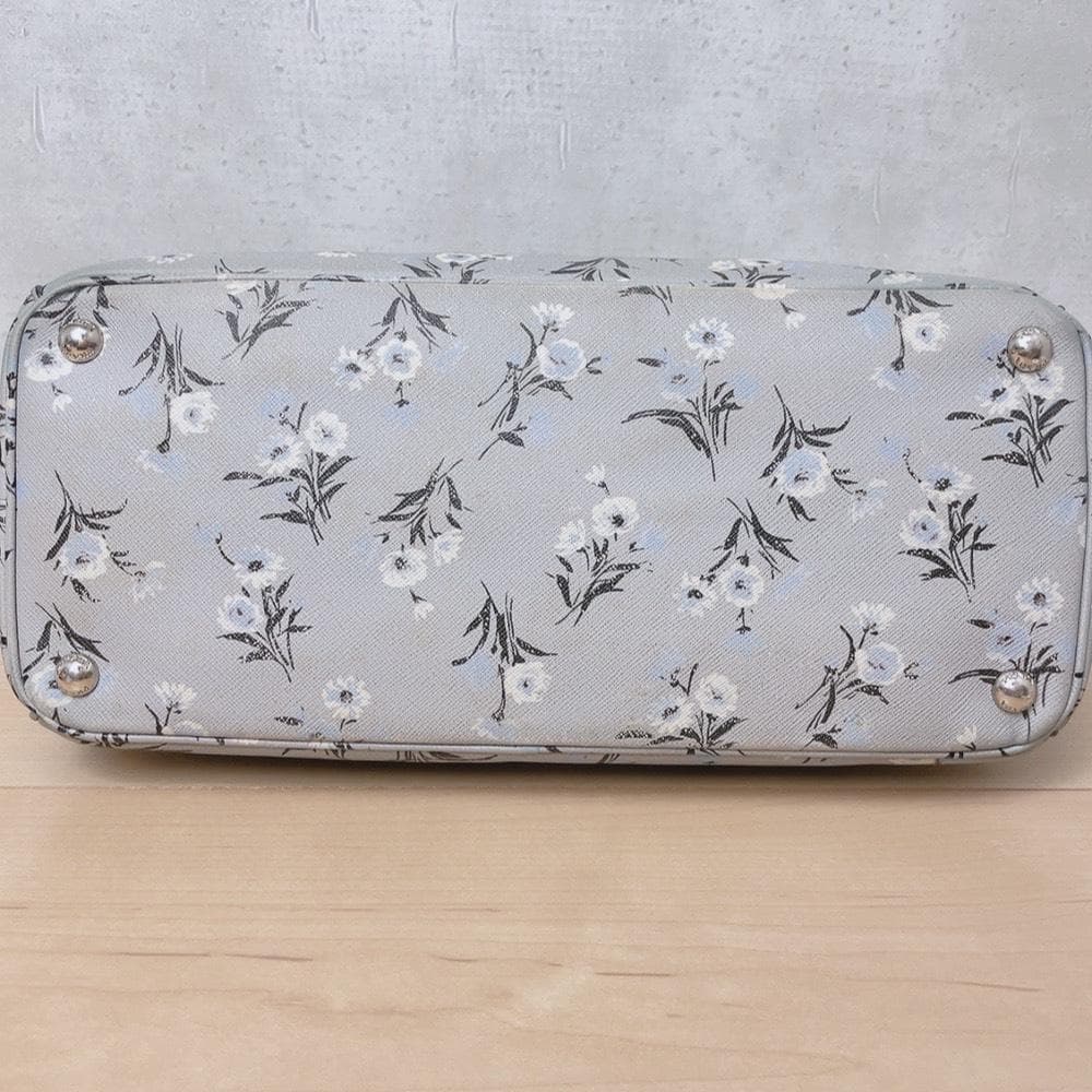 Prada Saffiano Galleria 2-Way Tote Bag Floral Pattern — view 5