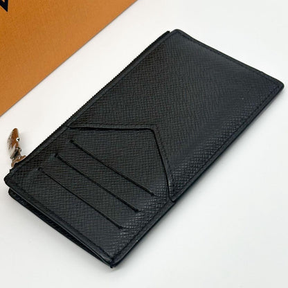 Louis Vuitton IC Fragment Case Taiga Coin Purse Card Leather — view 4
