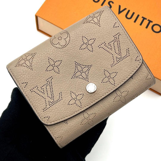 Louis Vuitton Mahina Portefeuille Iris Compact Bifold Wallet Galle