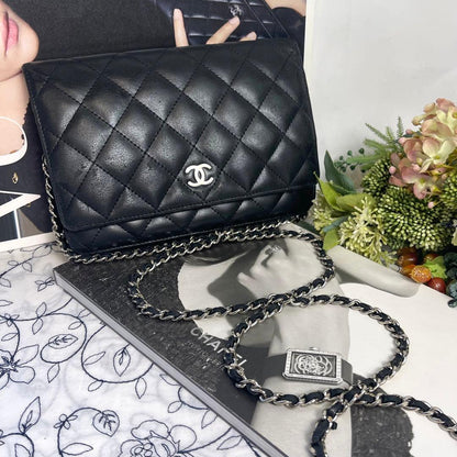 Chanel Chain Wallet Black Quilted