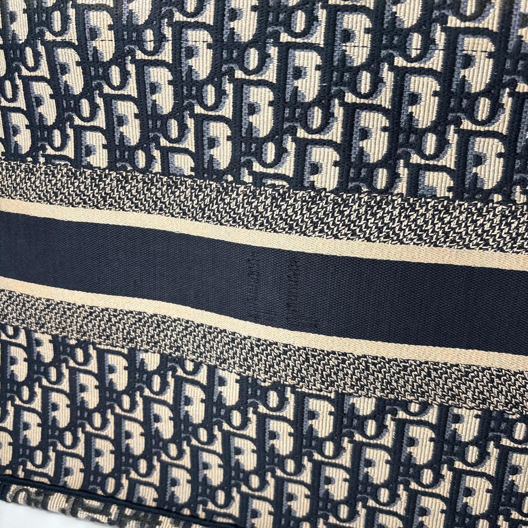 Dior Oblique Book Tote — view 6