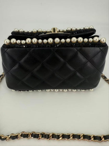 Chanel Pearl Mini Quilted — view 4