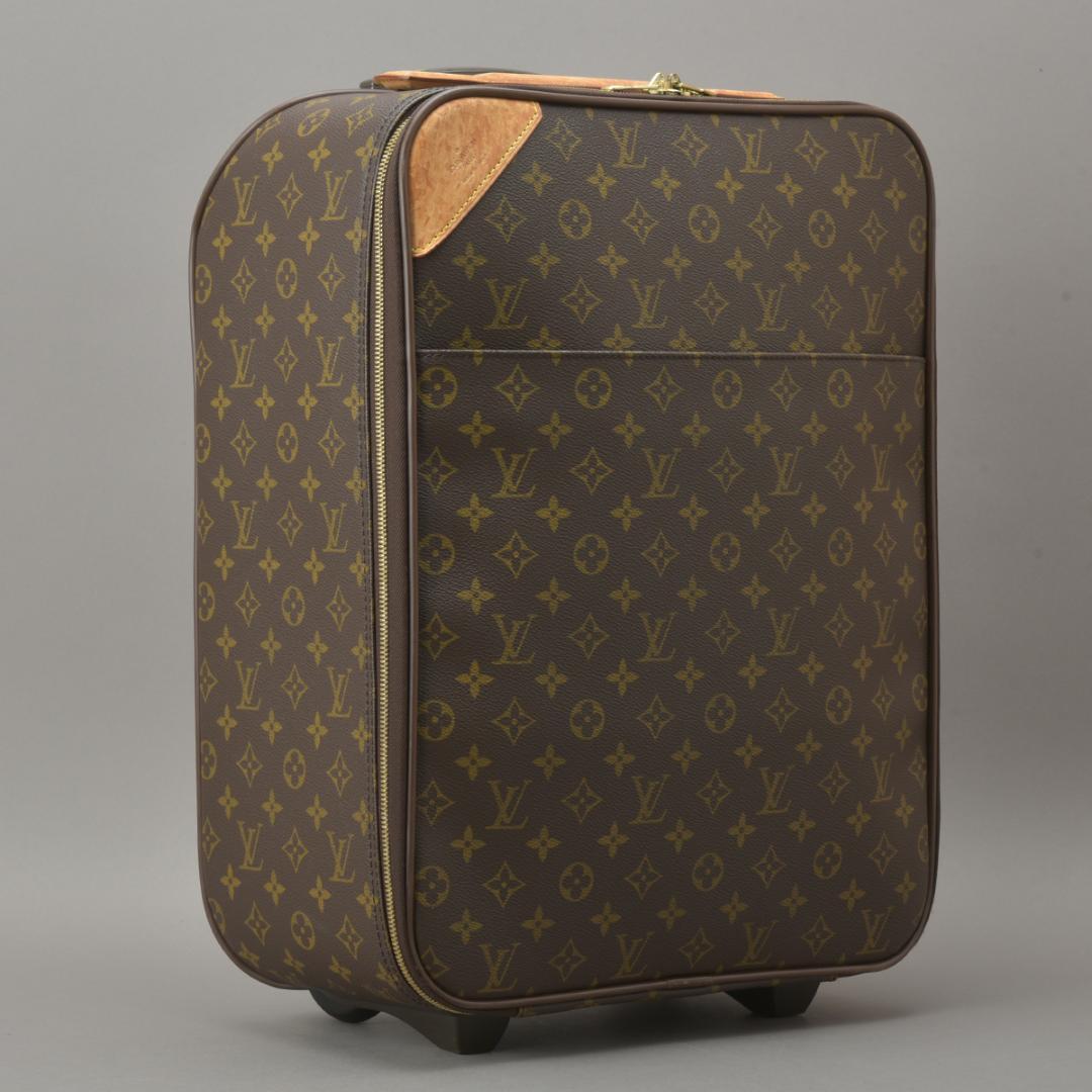 Louis Vuitton Pegase 45 Travel Bag — view 3