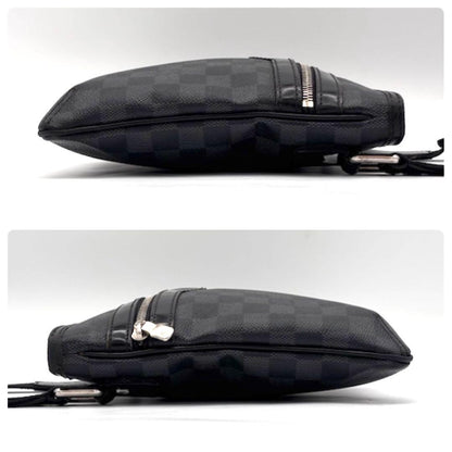 Louis Vuitton Damier Graphite Thomas Shoulder Bag Gray — view 5