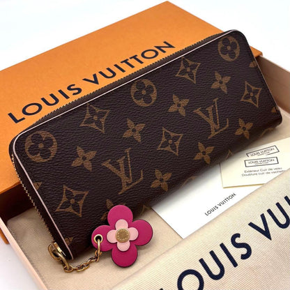 Louis Vuitton Portefeuille Clemence Flower Charm Wallet
