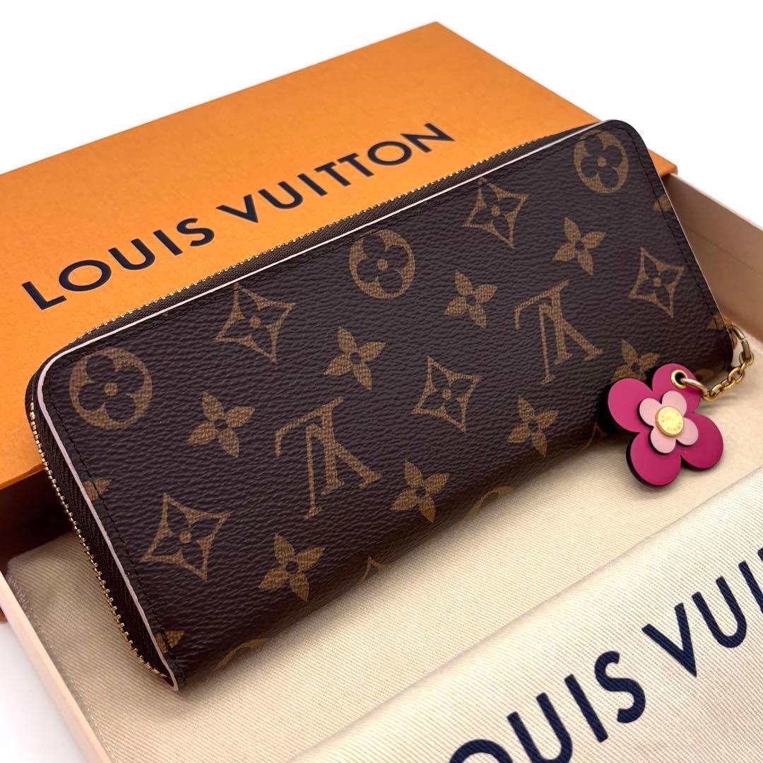 Louis Vuitton Portefeuille Clemence Flower Charm Wallet — view 2
