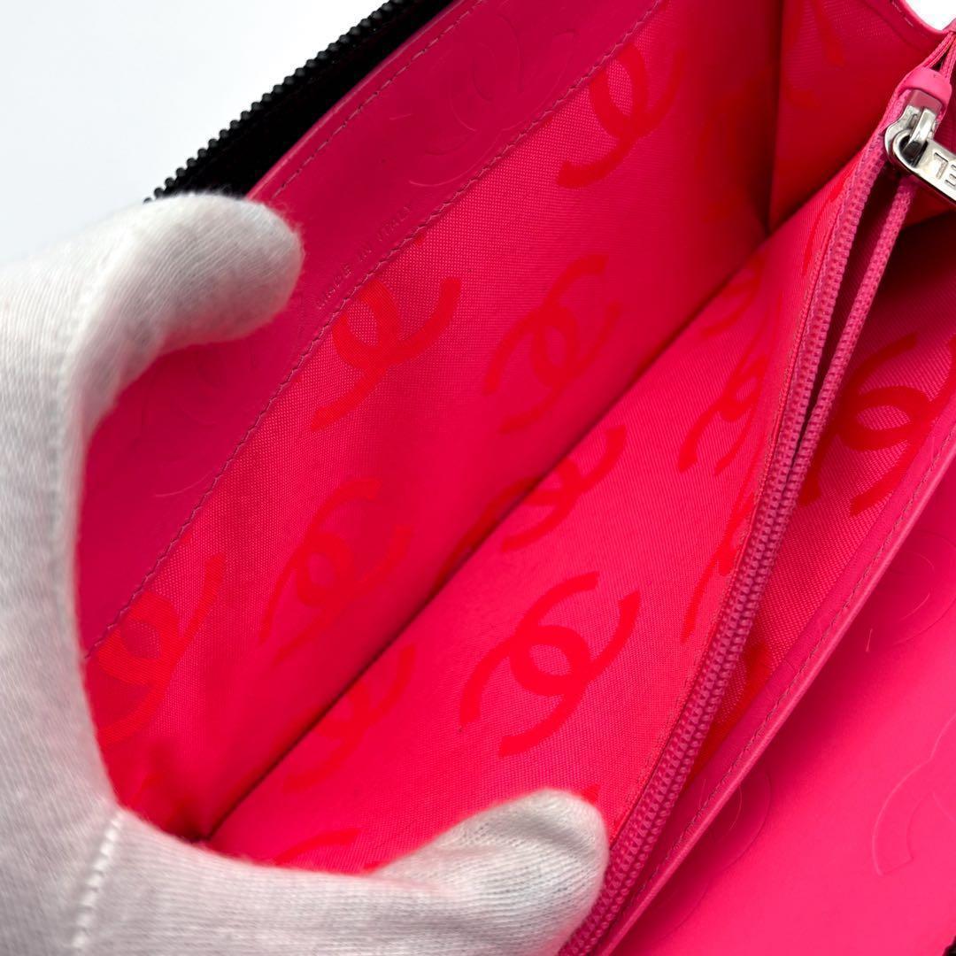 Chanel Wallet Cambon Line Round Organizer — view 8