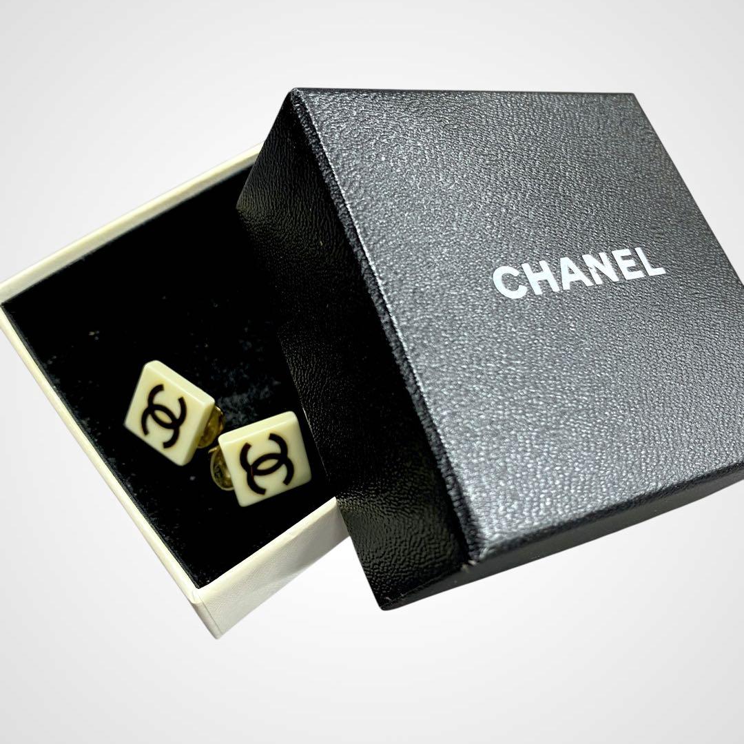 Chanel Coco Mark Square Earrings I_142
