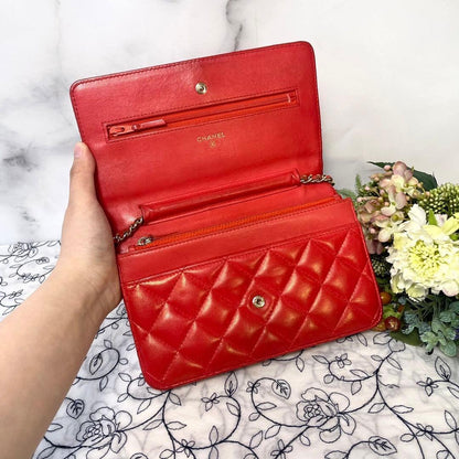 Chanel Chain Wallet Quilted — view 8