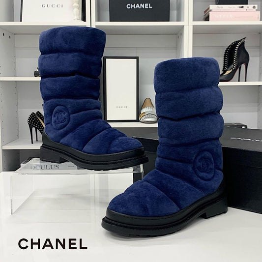 Chanel Coco Mark Suede Snow Boots Navy