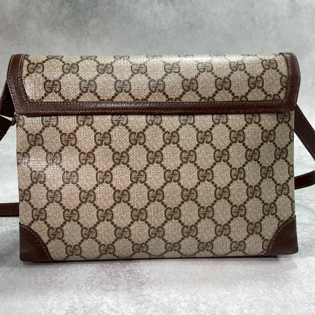 Gucci GG Shoulder Bag Brown Beige Leather Logo — view 3