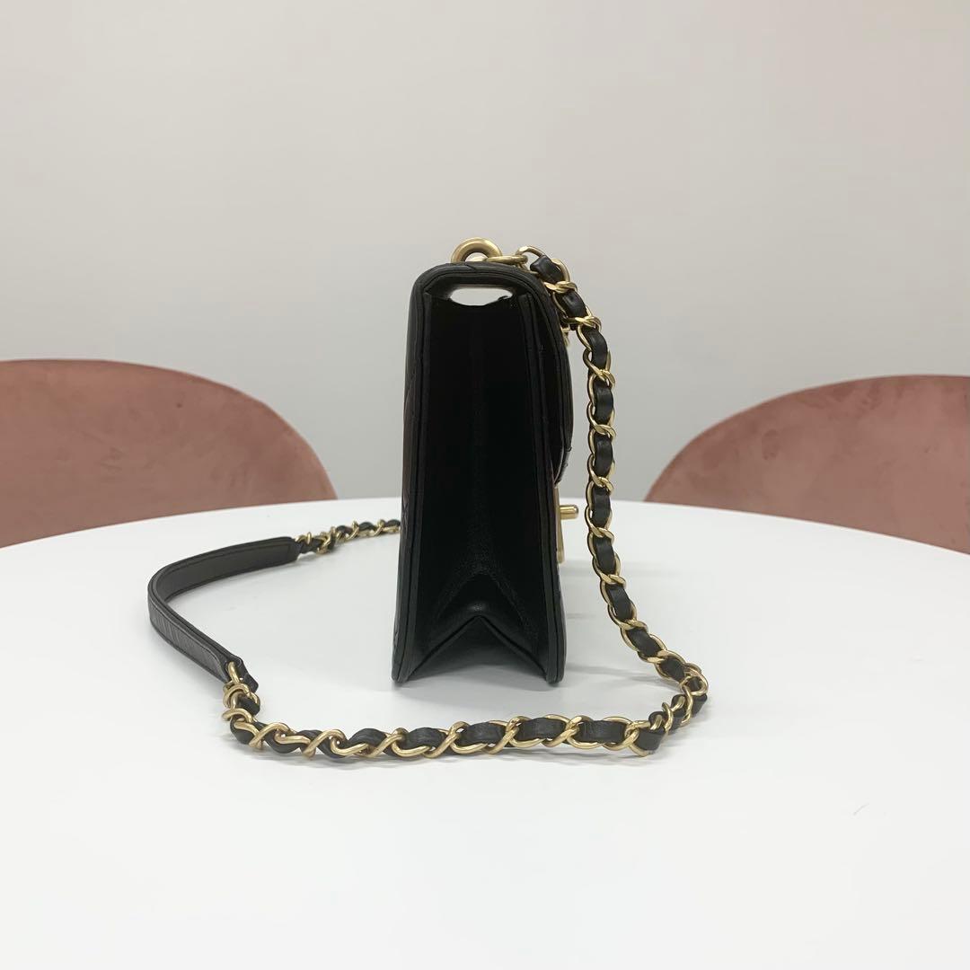 Chanel Quilted Turnlock CC Logo Chain Shoulder Bag — view 2