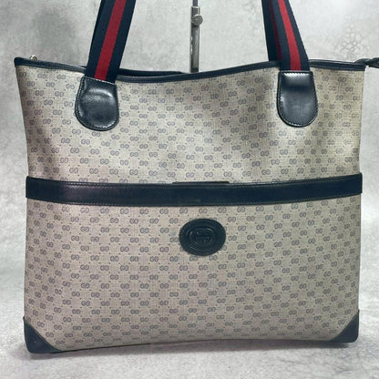 Gucci GG Sherry Line Tote Navy Leather Logo — view 2