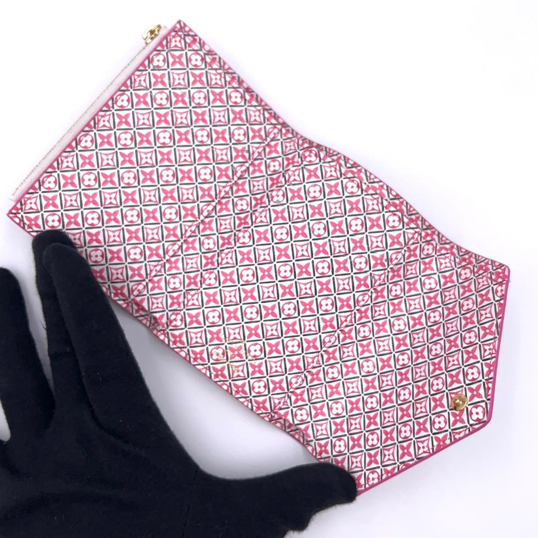 Louis Vuitton Monogram by the Pool Victorine Trifold Wallet — view 3