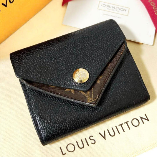 Louis Vuitton Portefeuille Douvre V Compact Trifold Wallet