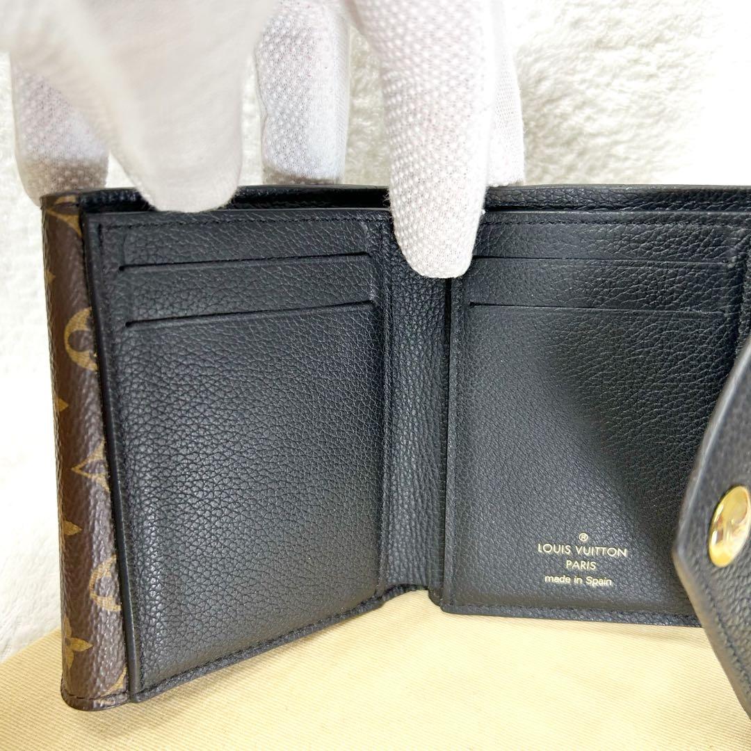 Louis Vuitton Portefeuille Douvre V Compact Trifold Wallet