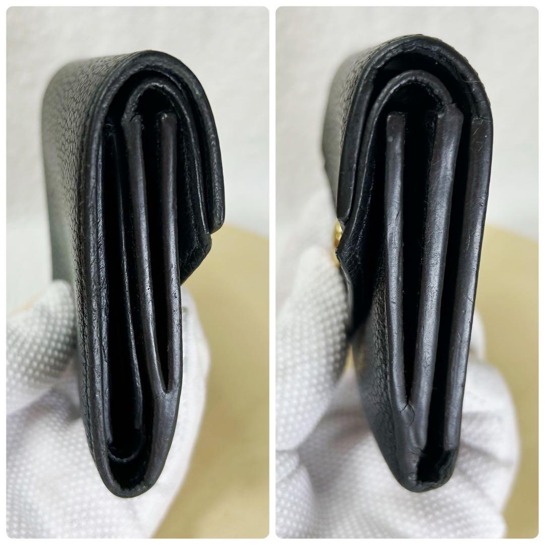 Louis Vuitton Portefeuille Douvre V Compact Trifold Wallet