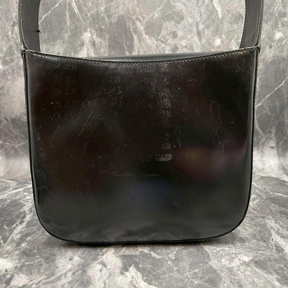 Gucci GG Shoulder Bag Patent Leather Black Logo — view 3