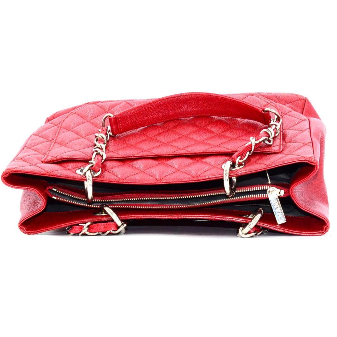 Chanel Chain Tote Bag Grand Shopping GST Caviar Leather — view 7