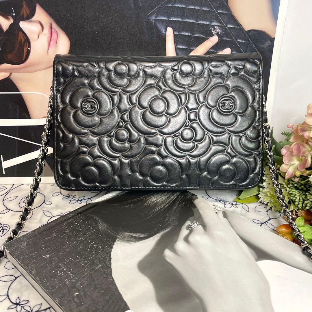 Chanel Chain Wallet Camellia Black — view 3