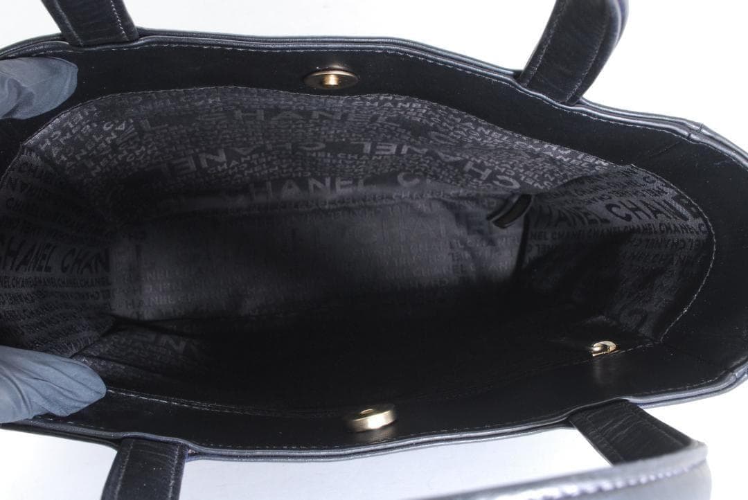 Chanel Tote Icon Line — view 8