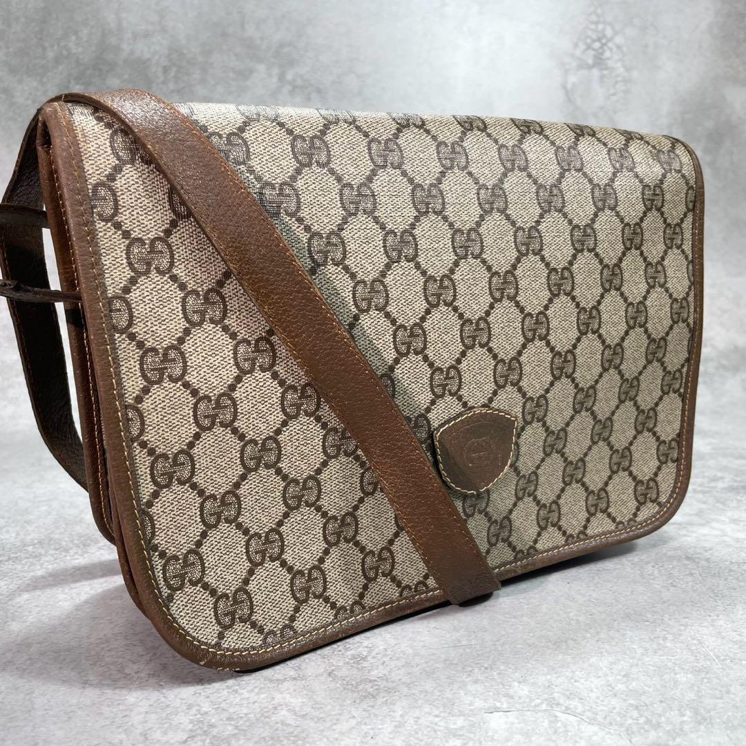 Gucci GG Shoulder Bag Brown Beige Logo Leather
