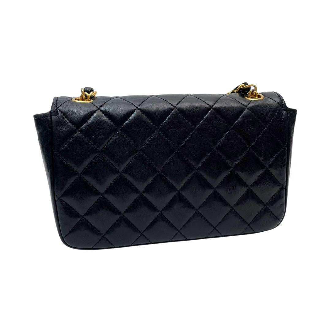 CHANEL Vintage Classic Single Flap Quilted Lambskin Chain Bag Black