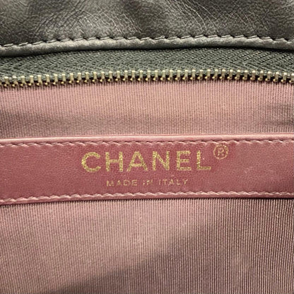 Chanel Cruise Collection Clutch Chain Shoulder Bag Lambskin — view 7
