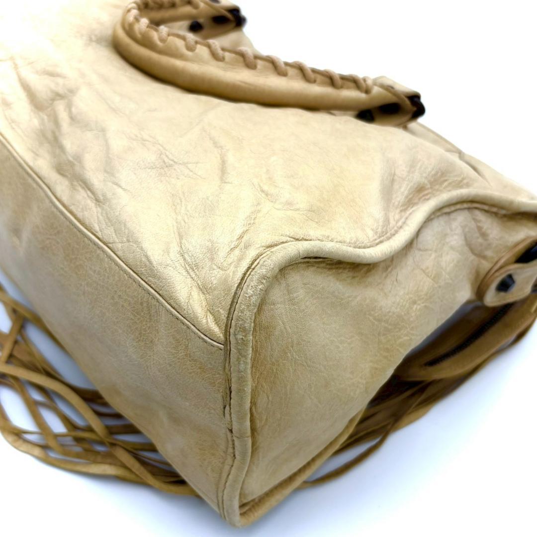 Balenciaga the City Leather 2-Way Handbag Beige — view 8