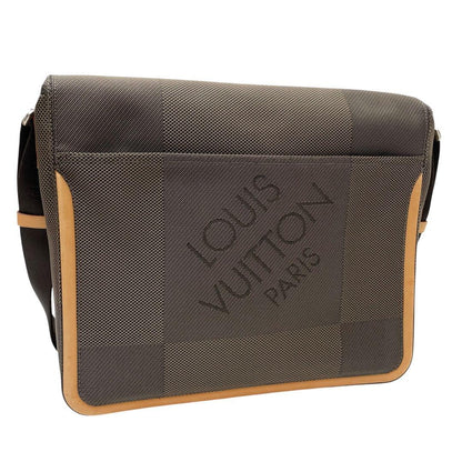 Louis Vuitton Damier Geant Messager Shoulder Bag — view 2