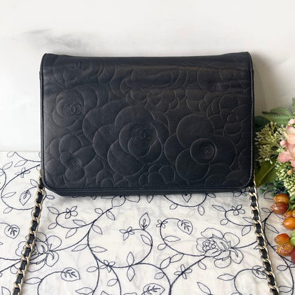Chanel Chain Wallet Camellia Black Shoulder — view 2
