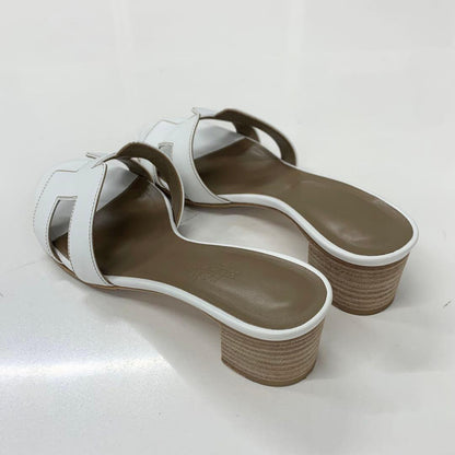 Hermes Oasis Leather Sandals White — view 4