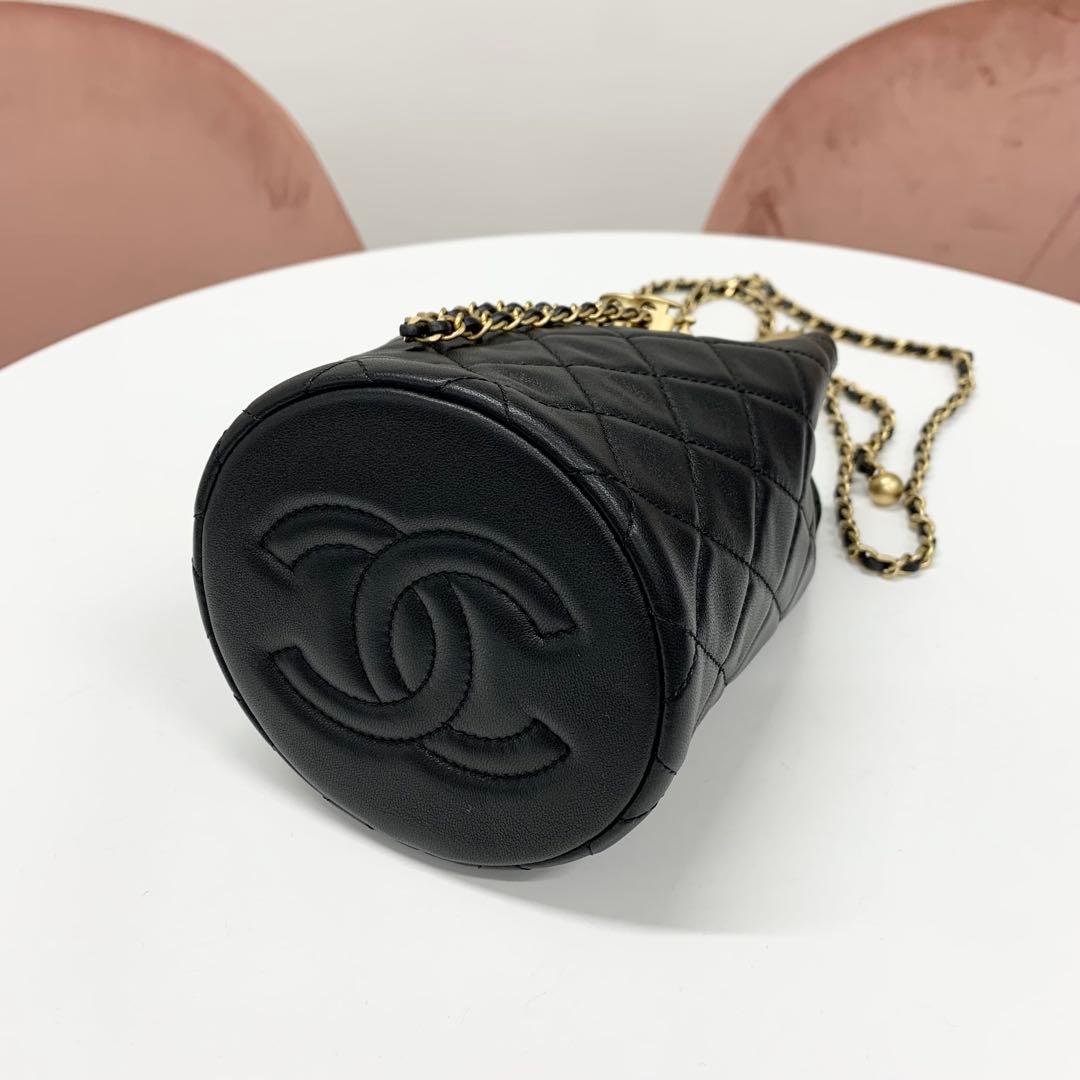Chanel CC Logo Lambskin Chain Drawstring Shoulder Bag Black — view 4
