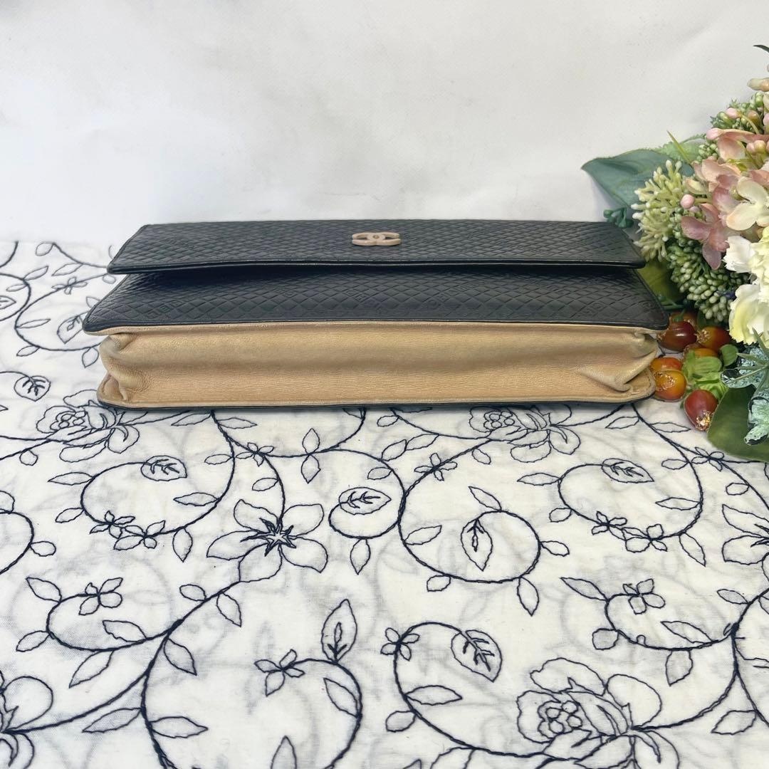Chanel Chain Wallet Logo Shoulder Bag — view 8