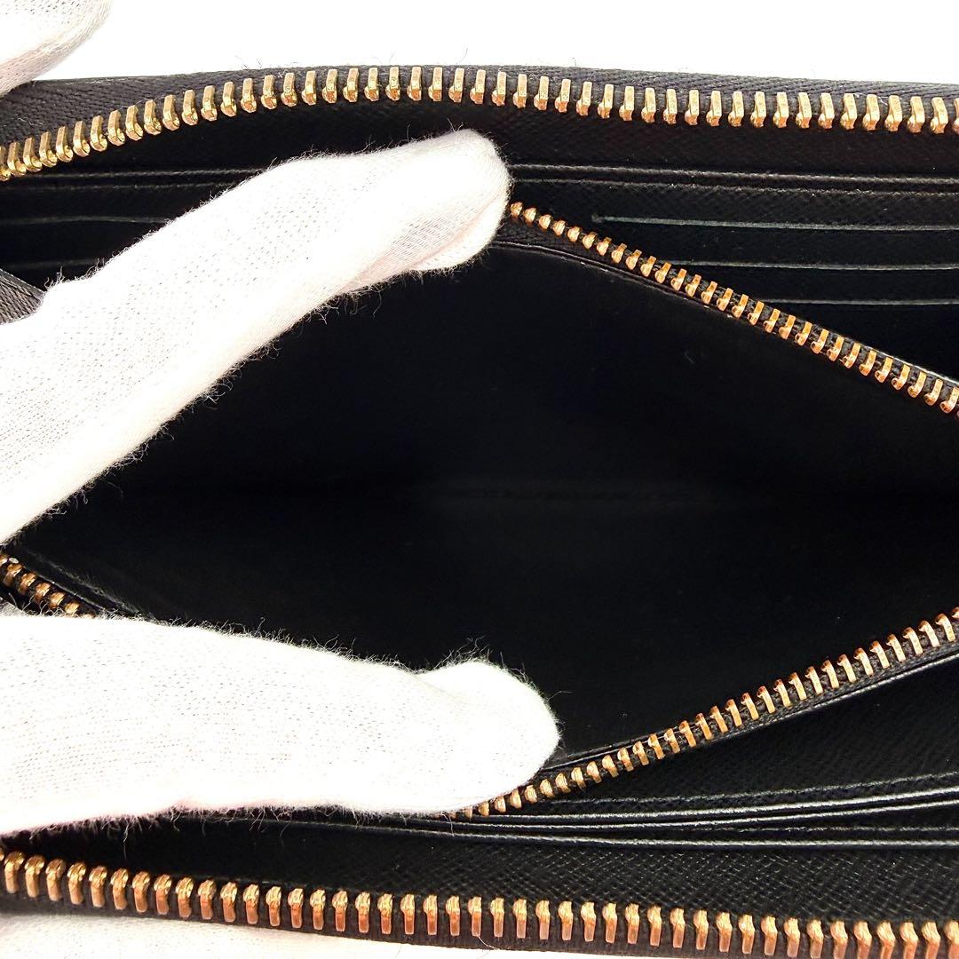 Louis Vuitton Wallet Black Gold Zippy Epi — view 4