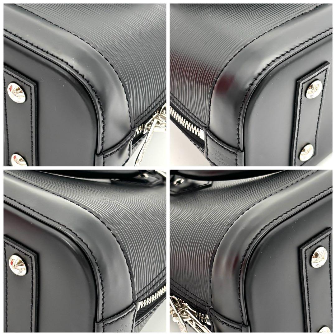 Louis Vuitton Class Shoulder Bag Alma BB Epi Black — view 5