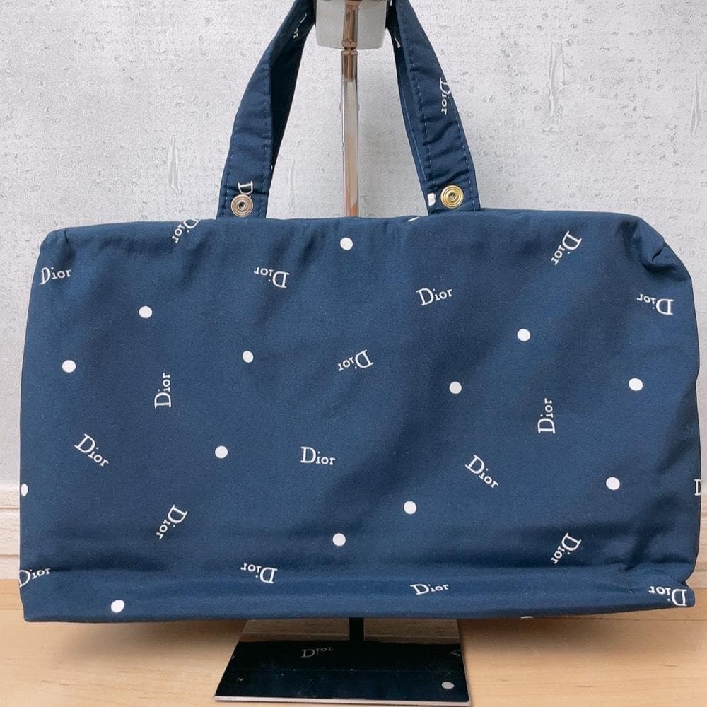 Dior Tote Travel Pouch Logo — view 3
